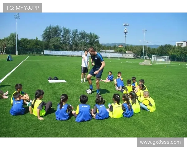 英超联赛本土球员相关规定及青训政策背景解析 英超联赛本土球员相关规定及青训政策背景解析