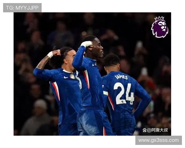 切尔西与阿森纳焦点之战海报发布帕尔默独自亮相引关注 切尔西与阿森纳焦点之战海报发布帕尔默独自亮相引关注